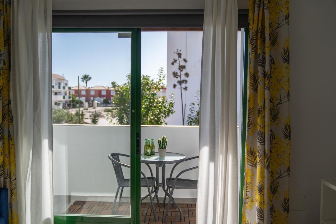 New & Renovated Vacation Apartment Costa De Antigua Eksteriør bilde